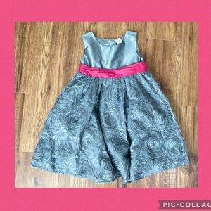 Old Navy Grey Rosette Girls Dress (4t)